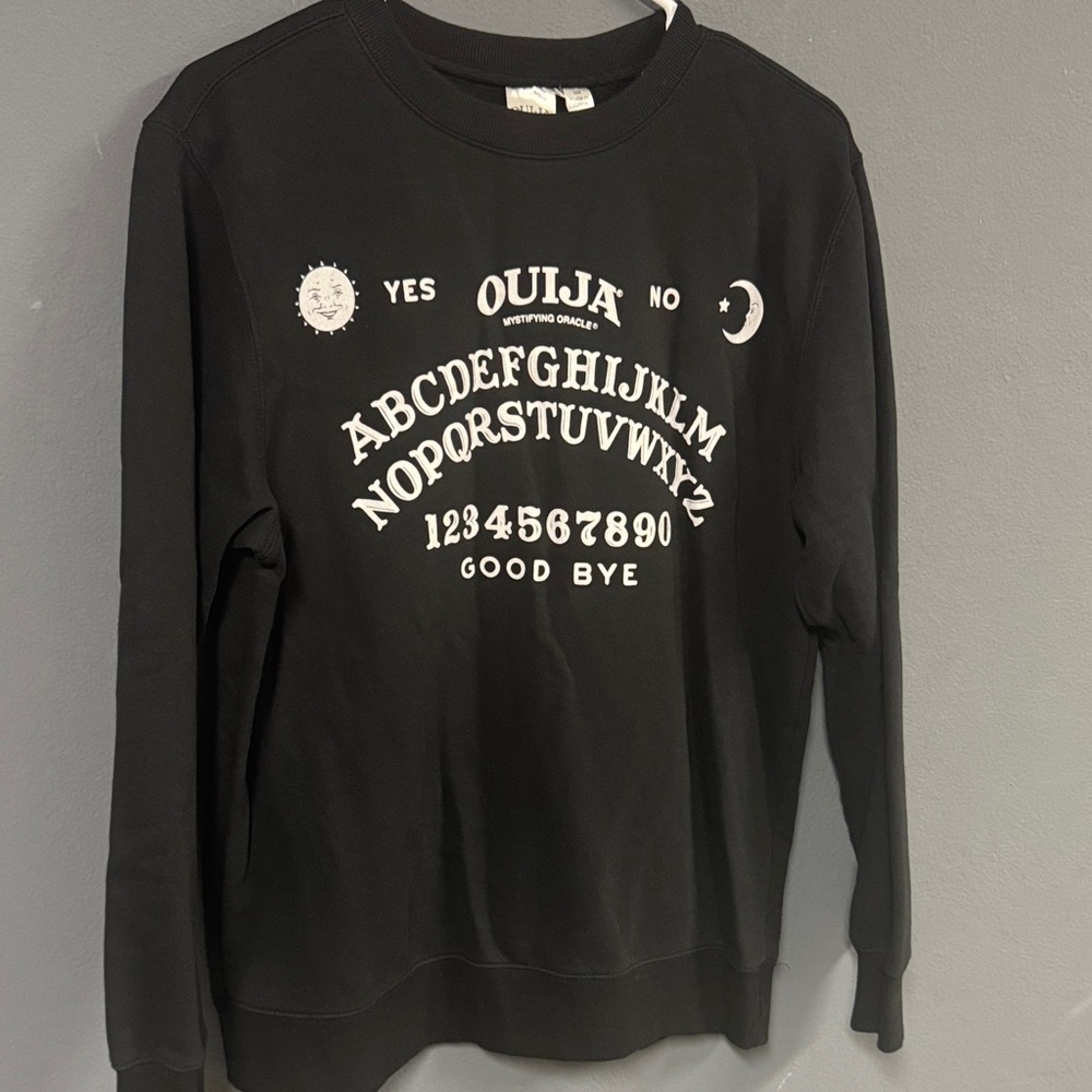 Black Graphic Sweatshirt